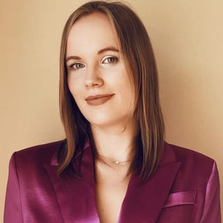 Viktoria krusenvald small bio