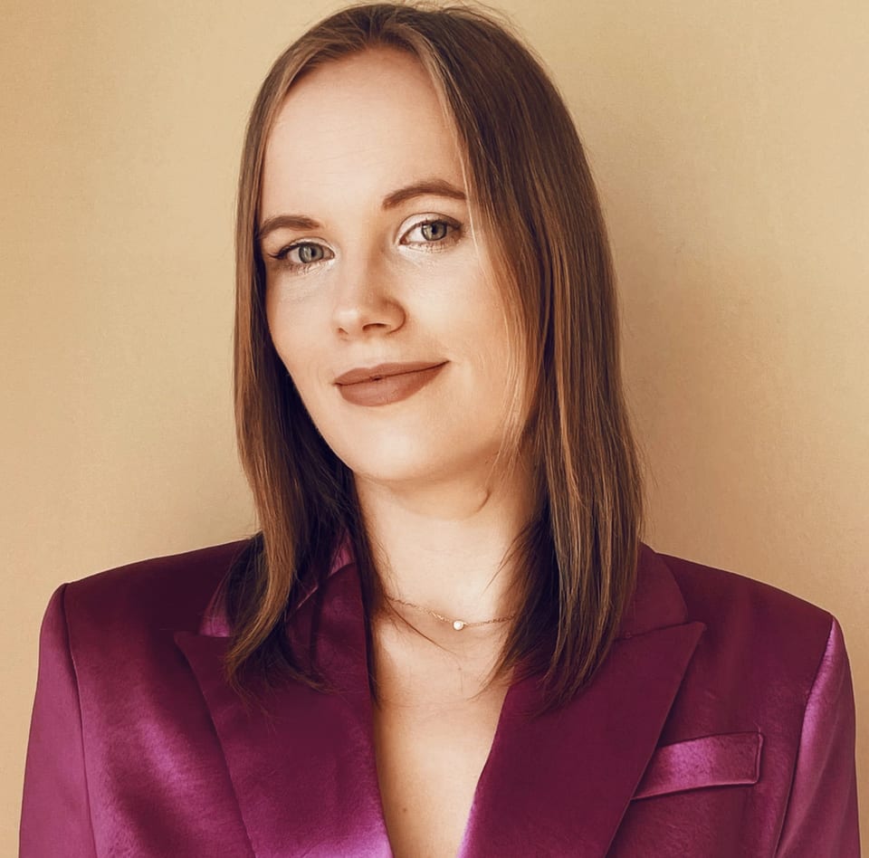 Viktoria krusenvald small bio